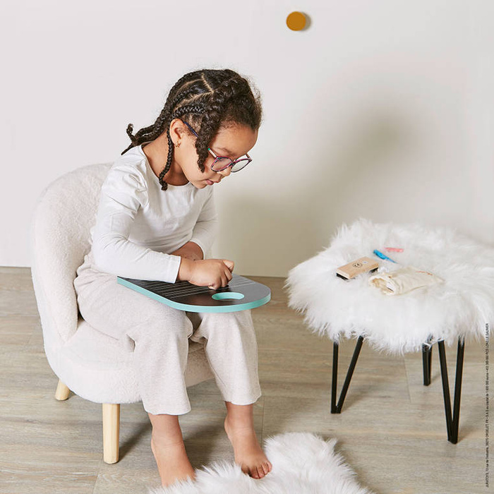 Dwustronna przenośna tablica dla dzieci z akcesoriami Janod