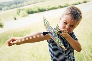 Szybowiec dla dzieci i proca Haba Terra Kids